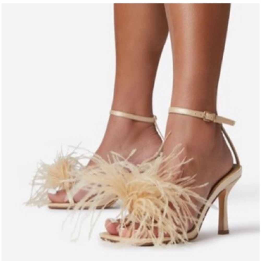 Feathered Heel